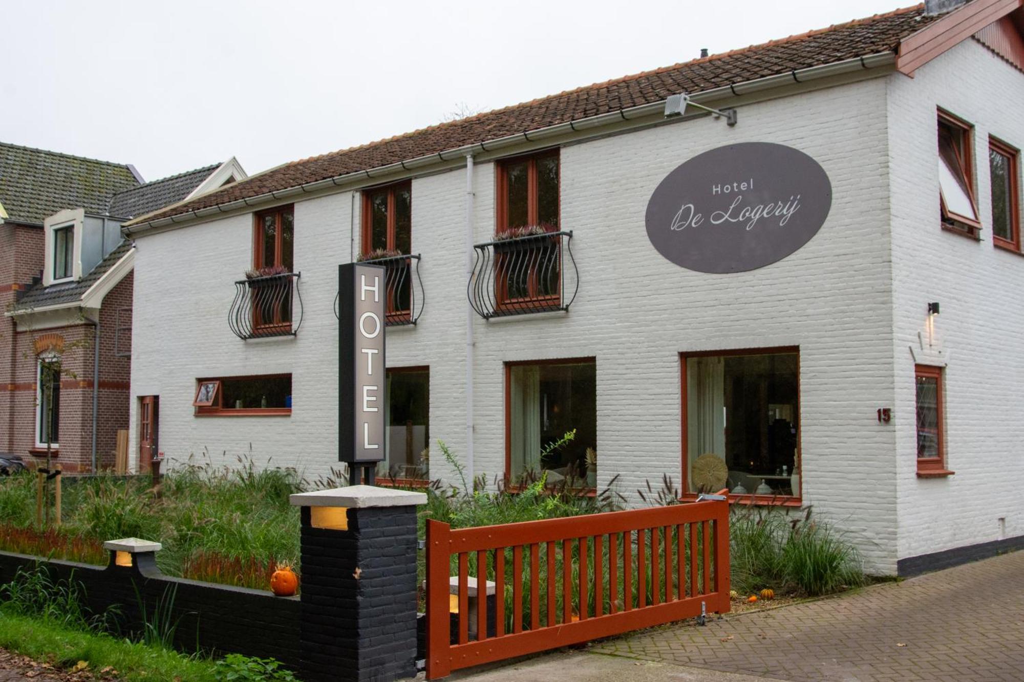 Strandhotel De Logerij Renesse Exterior foto